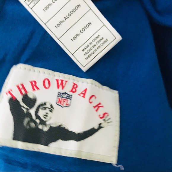 New England Patriots NFL Short Sleeve V Neck Graphic Tee Size Small - Picture 4 of 6